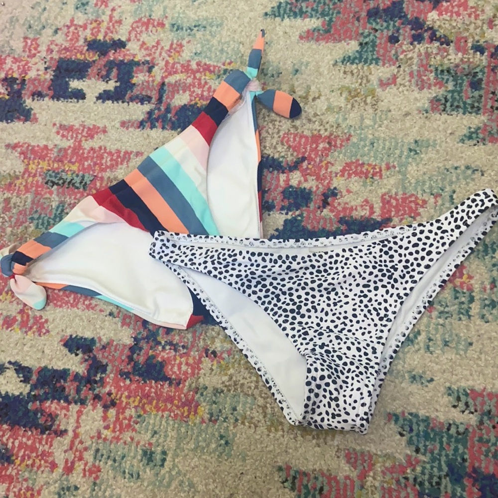 Bikini bottoms